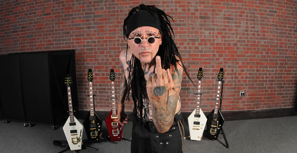 Al-Jourgensen-Middle-Finger.jpg