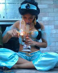 bonggirl.jpg