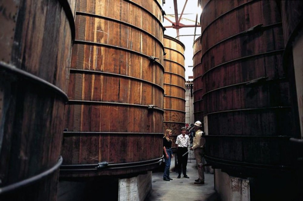 bundaberg-rum-huge-vats-1024x681.jpg