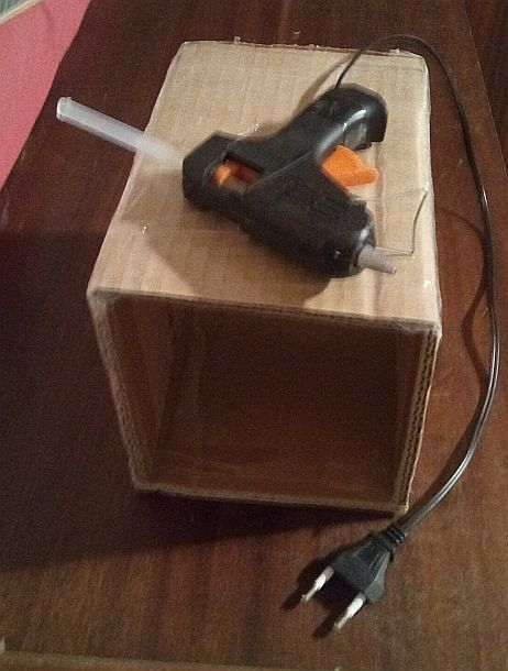 diy hot glue gun cardboard box.jpg