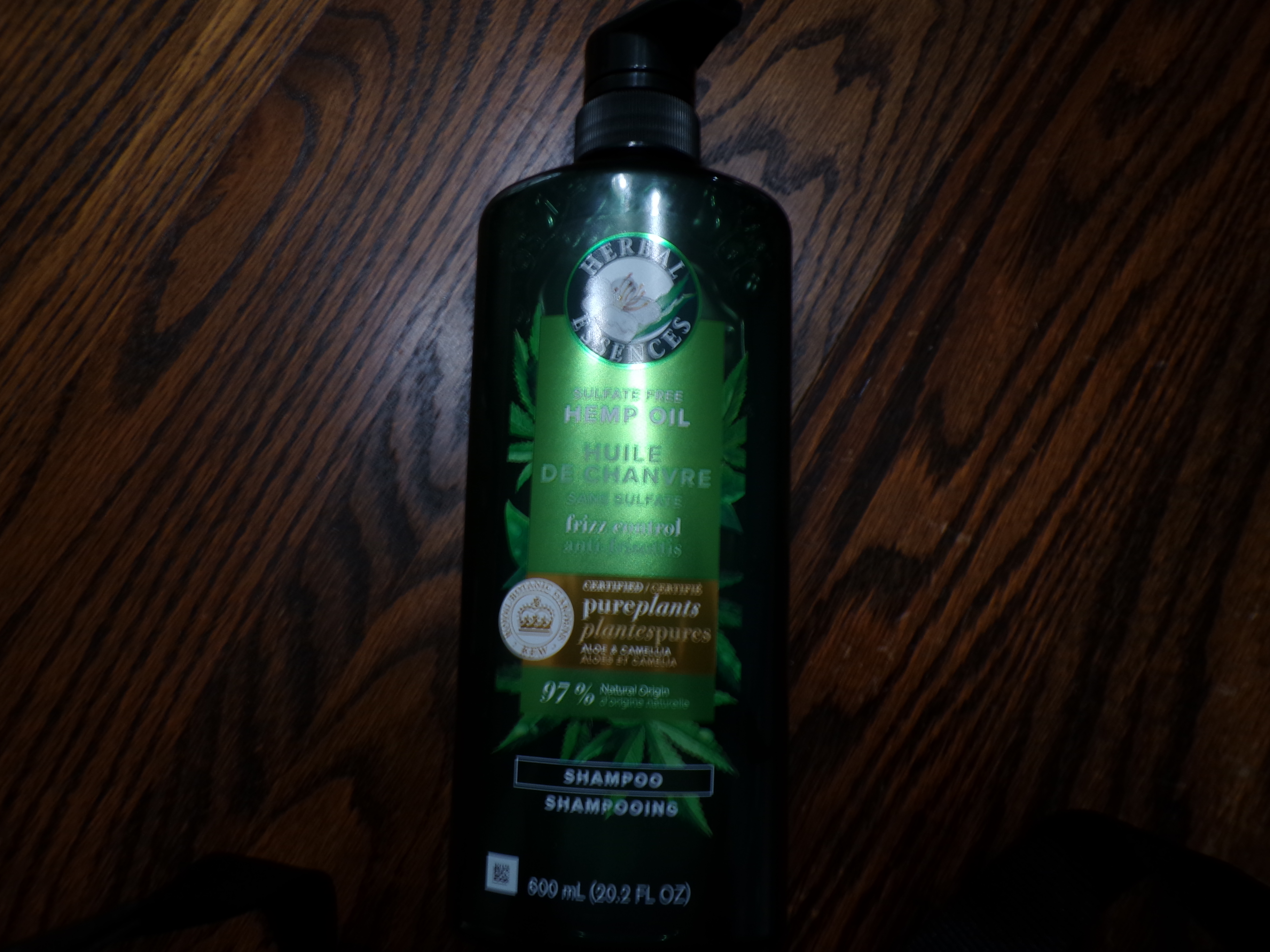 Hemp oil shampoo.JPG