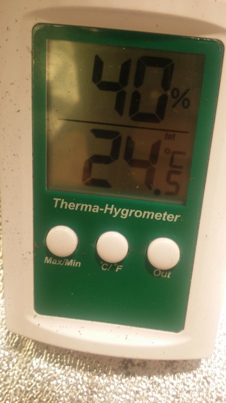 hygrometer.jpg