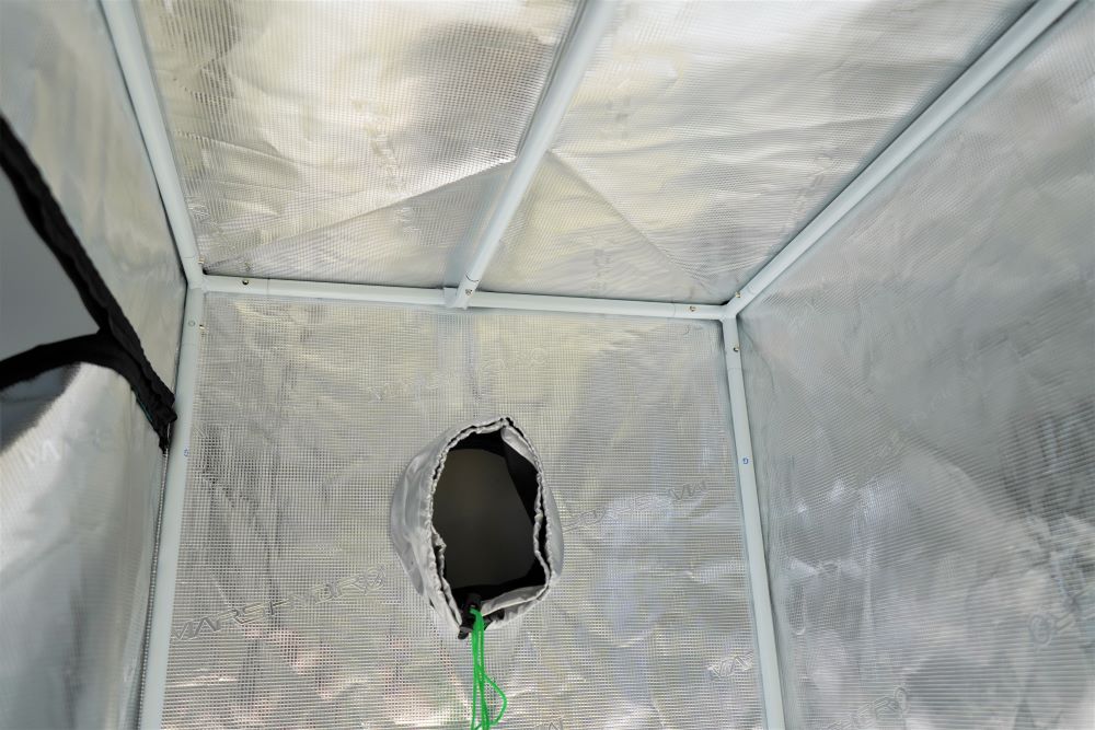 Mars-Hydro-grow-tent-hanging-bars.jpg