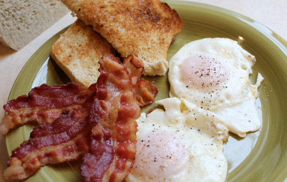 Perfect-Bacon-and-Eggs_IMG_0820.JPG