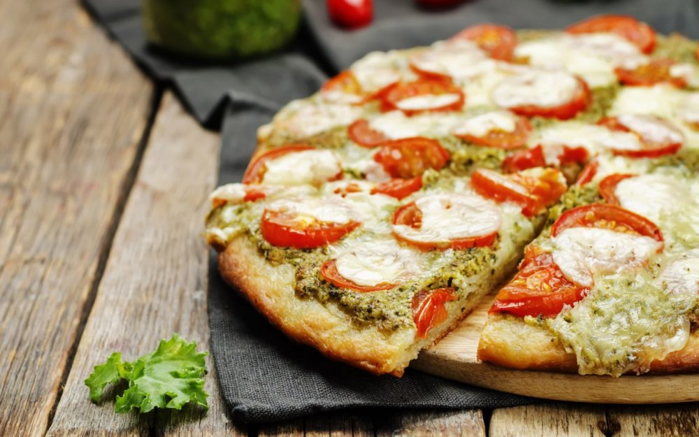 pesto-pizza-recipe-1280x800.jpg