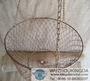 wire mesh hanging basket1.jpg