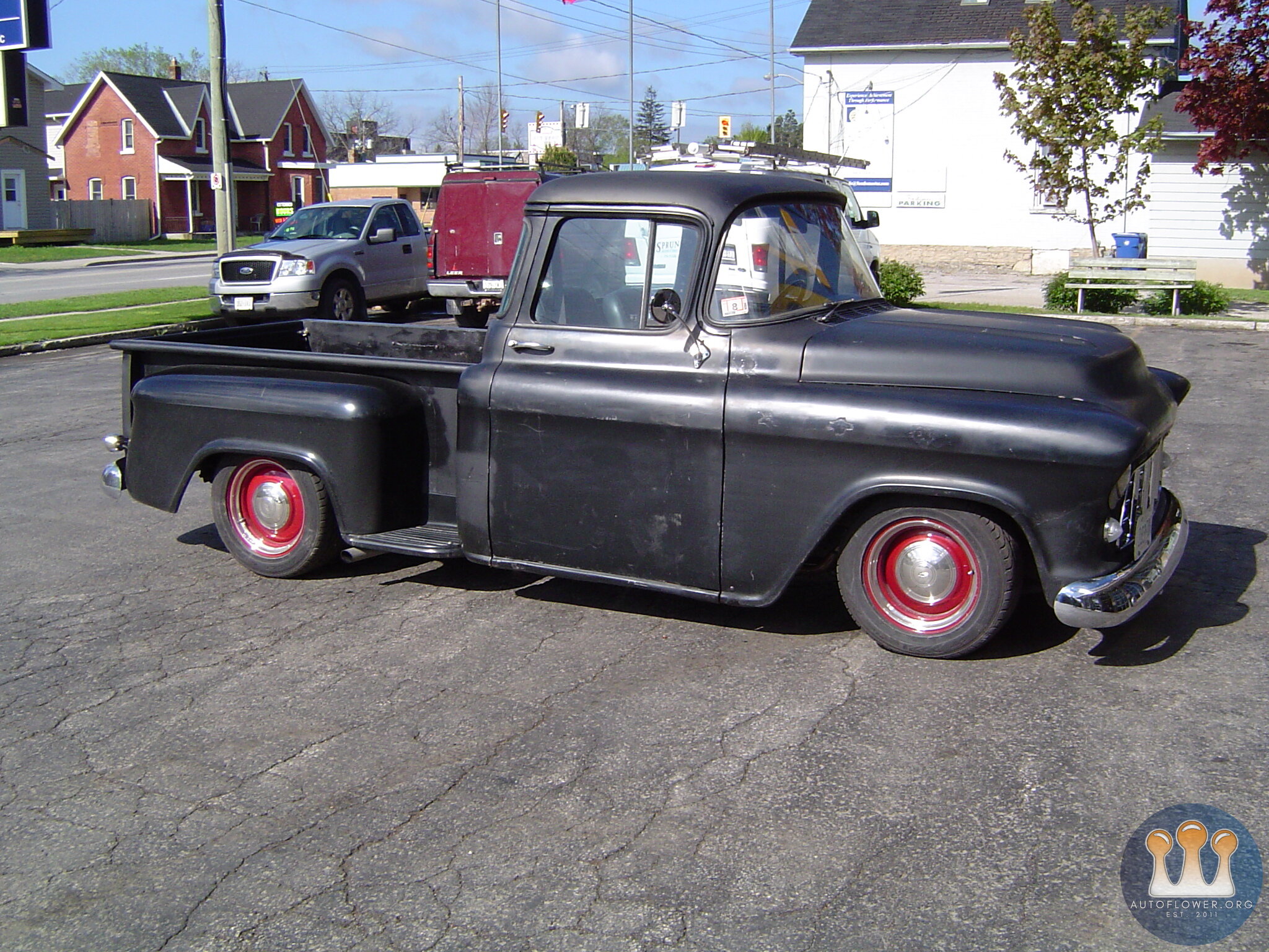 old truck 001.JPG