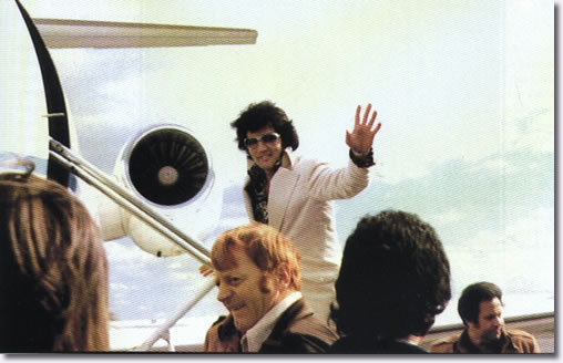 lisa-marie-elvis-boarding.jpg