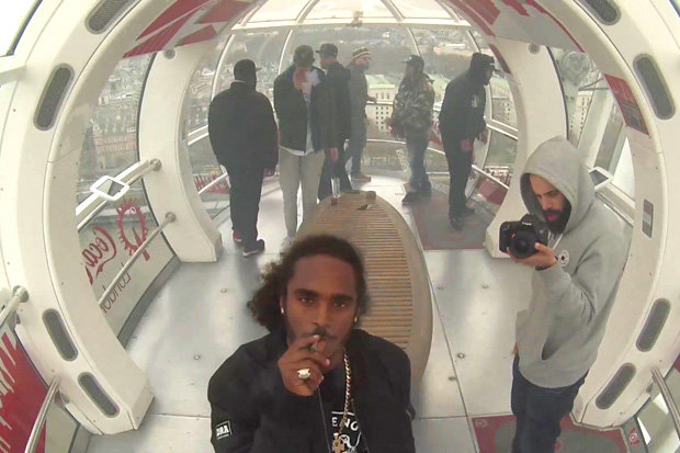 black-the-ripper-smoke-cannabis-london-eye-497553.jpg