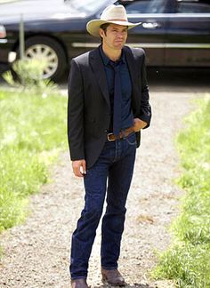 020423ab0297ee445a8ce61a14e4b8a4--timothy-olyphant-guilty-pleasure.jpg